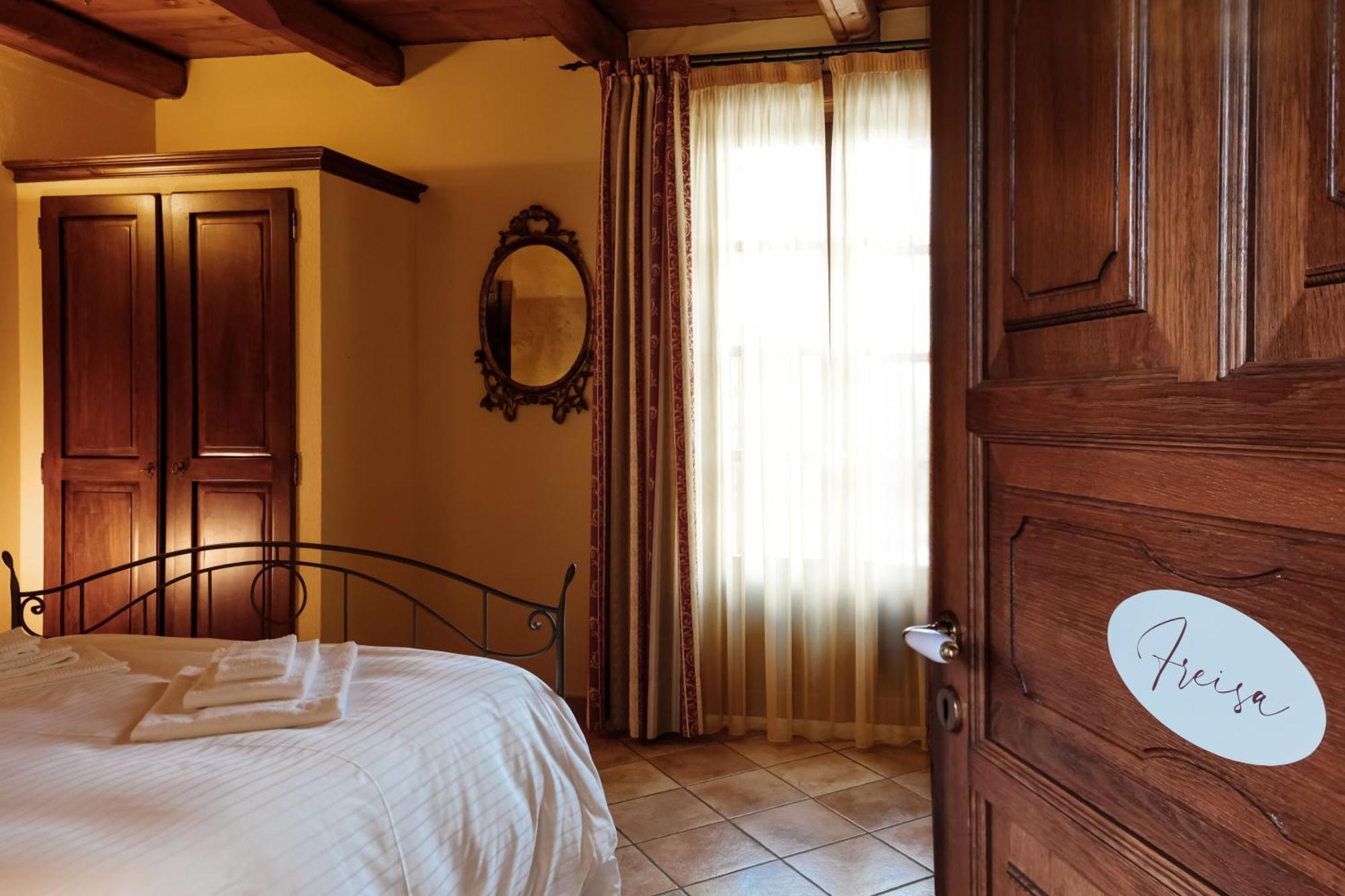 La Cantinella Country House La Morra Kültér fotó